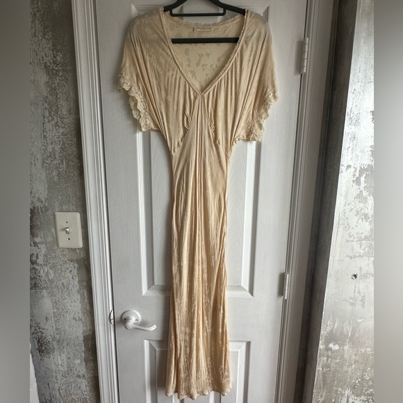 Spell Petal Jacquard Dress, Ecru - Picture 3 of 5